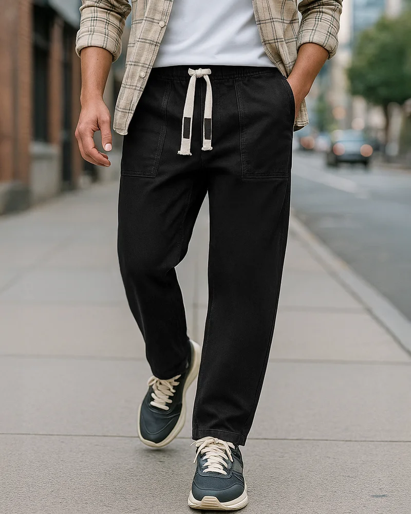 Men's Black Straight Fit Mid-Rise Jeans